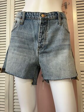 GAP Medium Wash Denim Cutoff Shorts